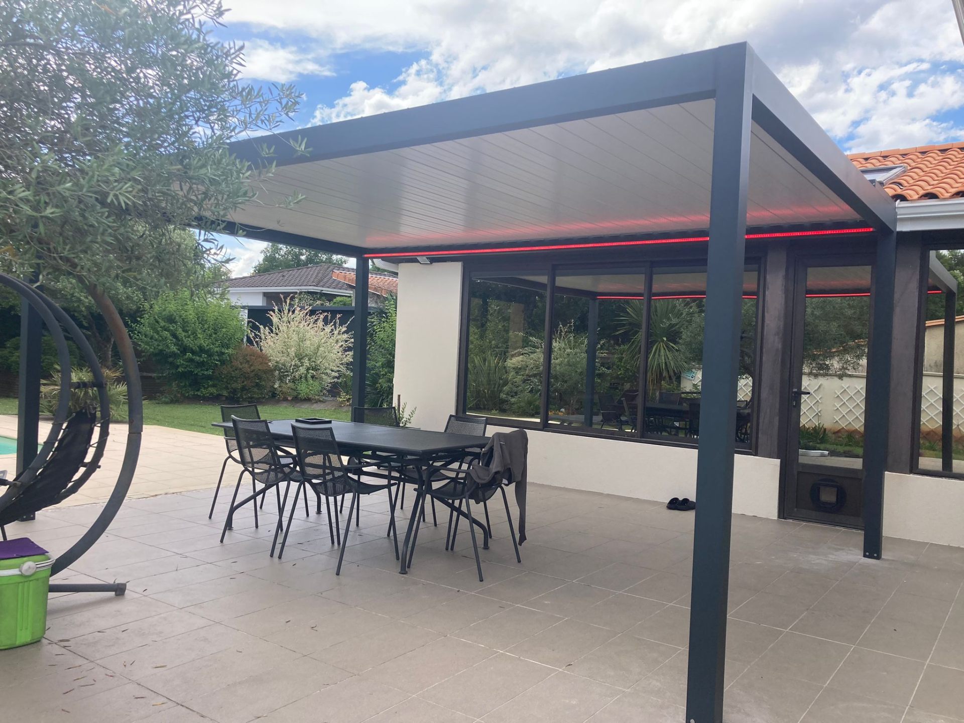 Pergola bioclimatique sur mesure à Bordeaux et en Gironde — FENORÃ