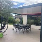 Pergola bioclimatique aluminium installée à Bordeaux